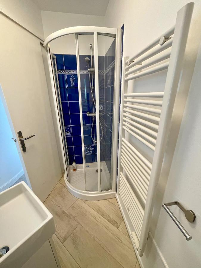 Studio Renove Avec Terrasse Et Vue Unique ! Καν Εξωτερικό φωτογραφία